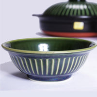 28cm日本銀峯菊花土鍋+手工上釉陶碗(4入)+釉亮陶匙(4入) - 織部綠