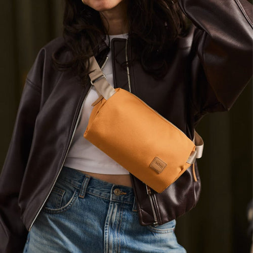 Classic Sling (3L) 經典胸包