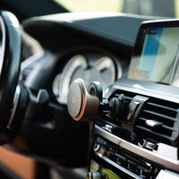 Omnia X MagSafe 車用磁吸無線充電器