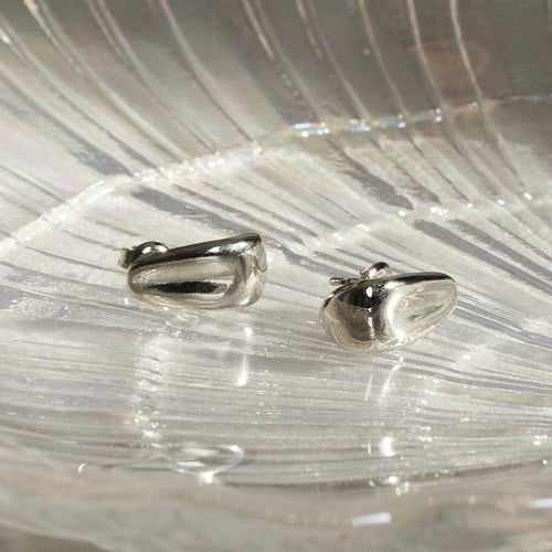 簡約百搭圓潤水滴耳環