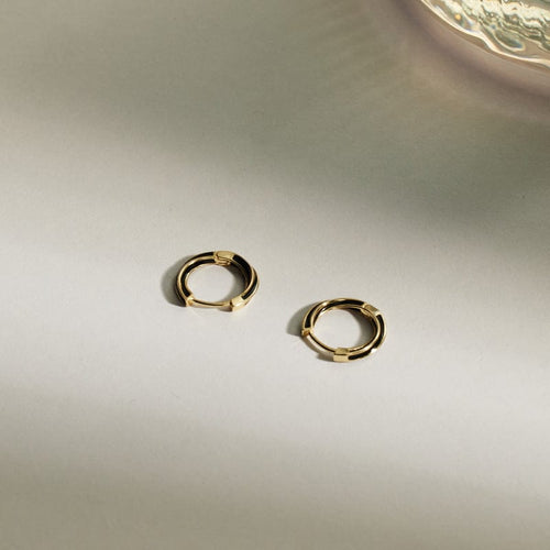 靜謐黑夜金線圈型耳環