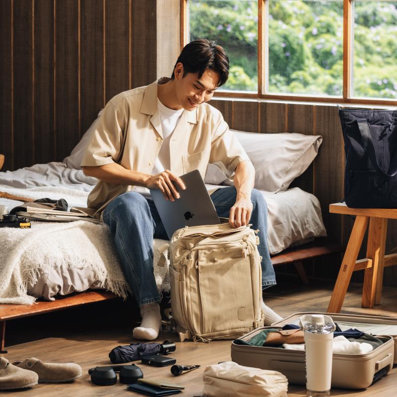 旅人休閒後背包 28 L