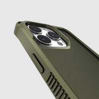 iPhone 15 Guardian 防衛者防摔保護殼MagSafe