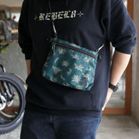 日本限定 - 遠足旅行袋 (大) / 隨身輕便袋 / 好收納側背袋 / 新迷彩色