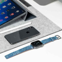 Apple Watch 義大利手工 全粒面小牛皮 復古透氣洞洞錶帶 - 水藍色