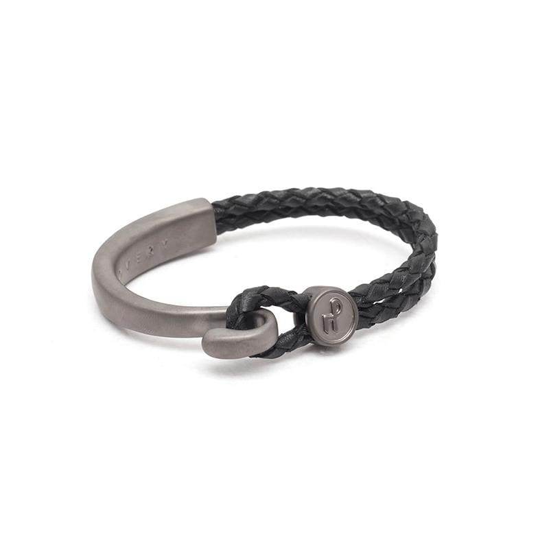 Braided Leather Cord Bracelet 勾扣編織手環-黑銀