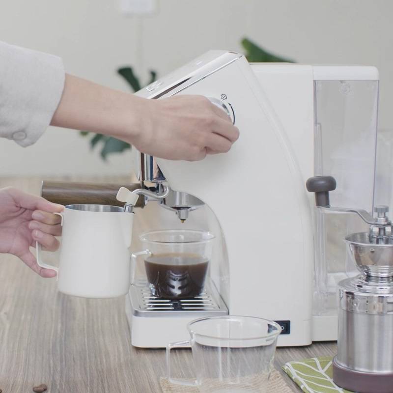半自動義式奶泡咖啡機
