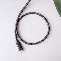 CASA C200 USB-C 對 USB-C 100W 充電傳輸線