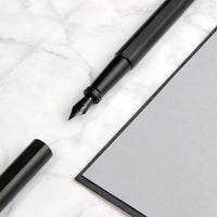 INK 鋁合金工藝級徳製磁吸鋼筆 - 深邃黑筆身＋銀鋼筆尖