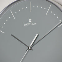 Dodeka- 簡約經典造型掛鐘(灰)