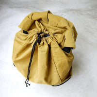 微出走 日本超輕量機能防潑水尼龍後背包 -  兩色
