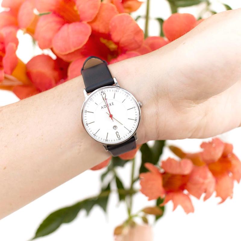 MAC日期顯示系列白錶盤x銀錶框皮革錶帶32.5mm -2043B-02