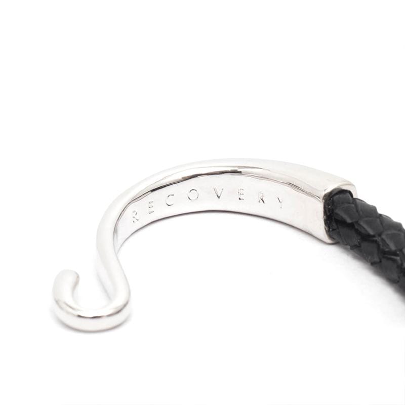 Braided Leather Cord Bracelet 勾扣編織手環-亮銀