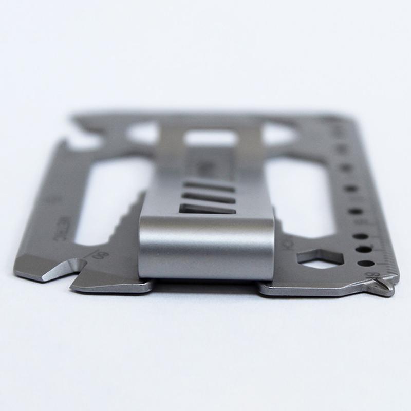 多功能高硬度不鏽鋼工具卡 (附鈔票夾) - 銀色噴砂塗層