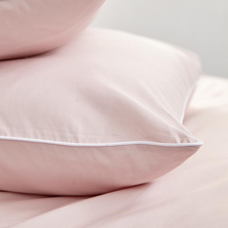 【伊莉斯】100%精梳棉素色雙人床組-眷戀粉+素色舒眠毯
