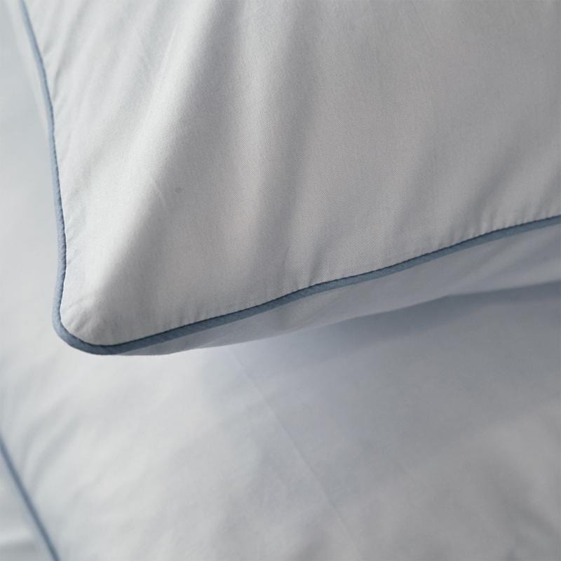 【伊莉斯】100%精梳棉素色特大床組-寧靜灰+素色舒眠毯